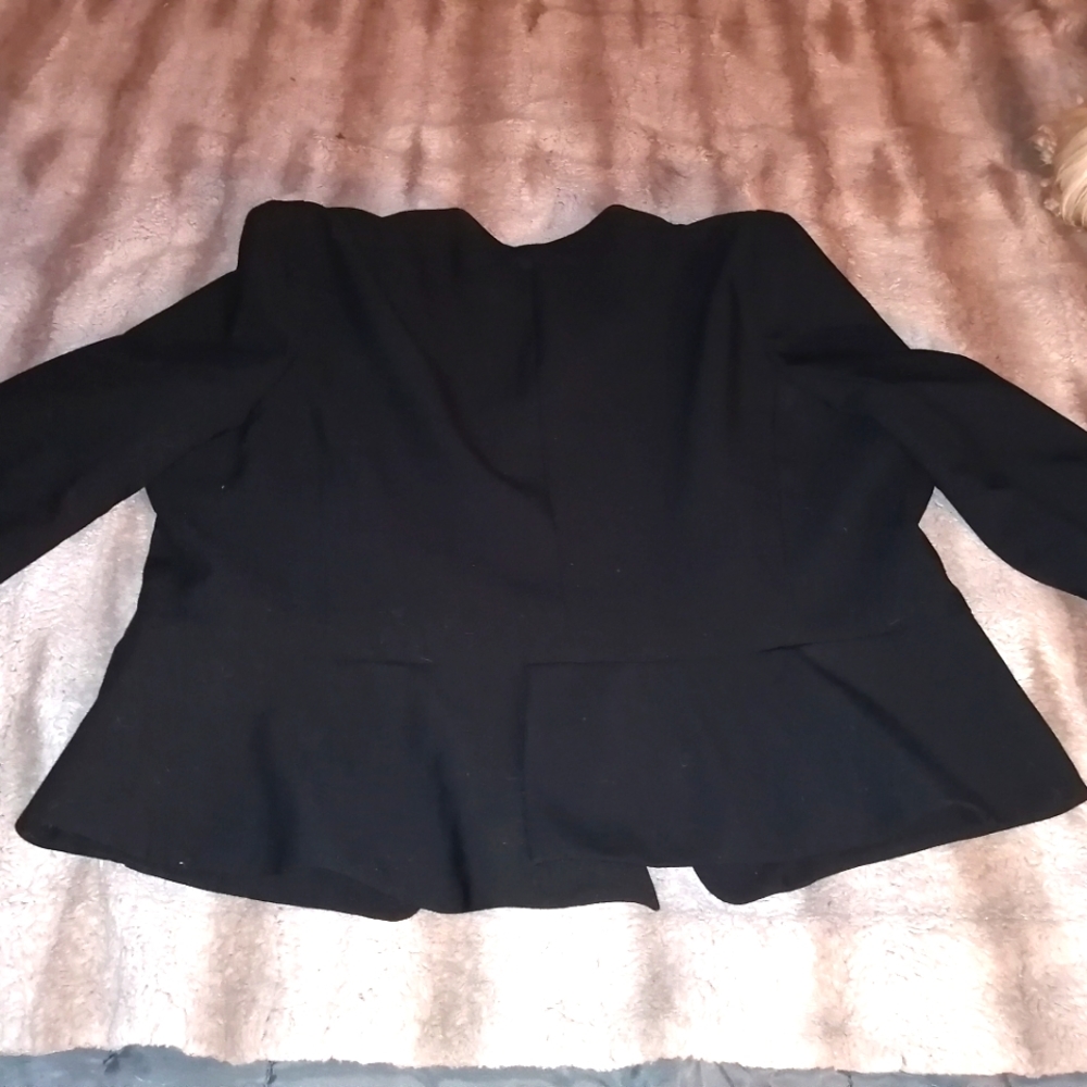 Black label jacket